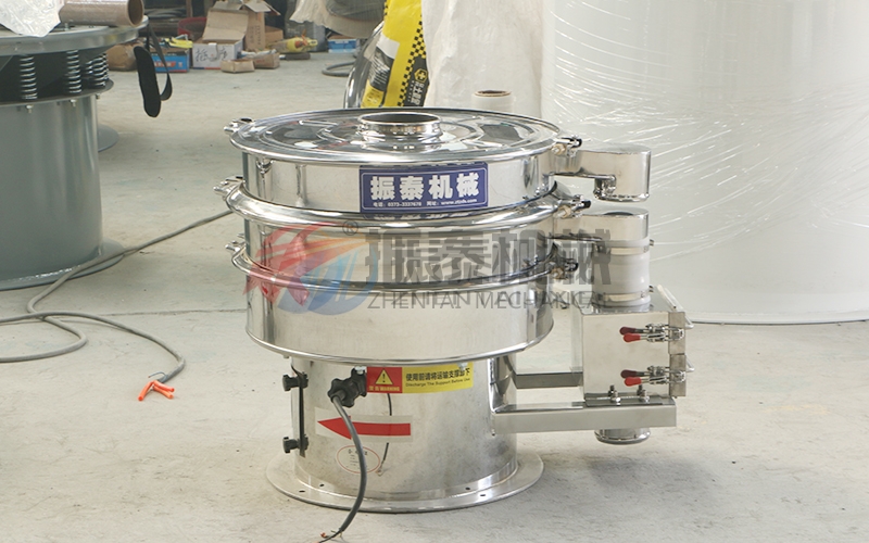 振動篩篩分時加裝除鐵器是為了什么 振動篩篩分時加裝除鐵器是為了什么