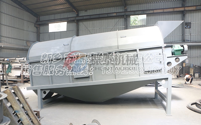 提升錫礦渣篩分效率:滾筒振動(dòng)篩的優(yōu)勢(shì)與應(yīng)用分析 提升錫礦渣篩分效率:滾筒振動(dòng)篩的優(yōu)勢(shì)與應(yīng)用分析